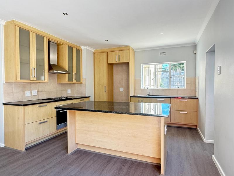 3 Bedroom Property for Sale in Bergzicht Western Cape